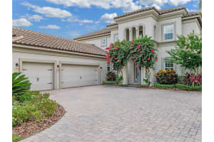 14326 UNITED COLONIES DR, WINTER GARDEN, FL 34787 Sold 09/09/22