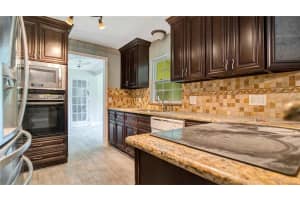 5427 KENYON RD, ORLANDO, FL 32810 Sold 11/17/22