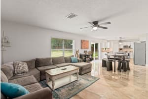 35 ZACHARY WADE ST, WINTER GARDEN, FL 34787 Sold 08/05/22