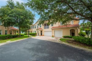 2498 57TH CIR #2498, VERO BEACH, FL 32966 Sold 08/31/22