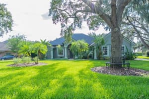 19130 PARK PLACE BLVD #D, EUSTIS, FL 32736 Sold 07/29/22