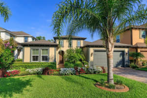 14192 CREEKBED CIR, WINTER GARDEN, FL 34787 Sold 08/12/22