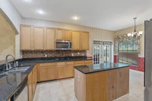 2508 SAINT HEATHER WAY, ORLANDO, FL 32806 Sold 01/11/23