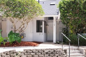101 N HILL AVE #10, DELAND, FL 32724 Sold 08/09/22