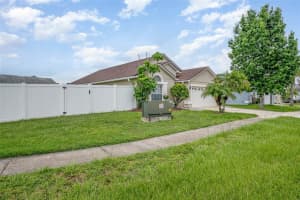 706 EAGLE POINTE S, KISSIMMEE, FL 34746 Sold 07/22/22