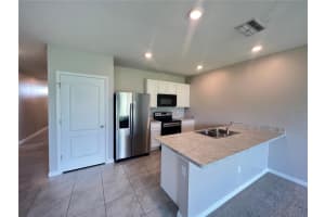 524 BURNHAM CIR, AUBURNDALE, FL 33823 Sold 10/07/22