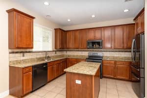 1129 AQUA LN, CLERMONT, FL 34711 Sold 11/17/22