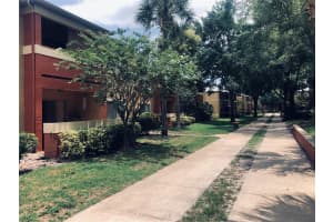 604 KENWICK CIR #102, CASSELBERRY, FL 32707 Sold 08/03/22