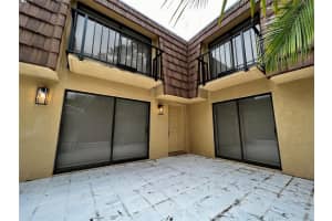 5307 BAMBOO CT #514, ORLANDO, FL 32811 Sold 08/16/22