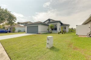1420 BROOK HOLLOW DR, ORLANDO, FL 32824 Sold 08/17/22