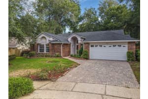 720 SWAYING PINE WAY, DELAND, FL 32724 Sold 09/02/22