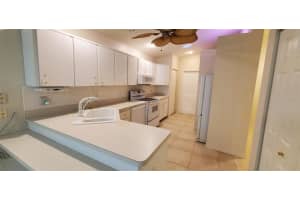 10305 RAVINES DR, NEW PORT RICHEY, FL 34654 Sold 09/27/22