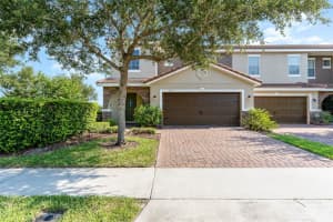 226 WHITE DOGWOOD LN, OCOEE, FL 34761 Sold 09/30/22
