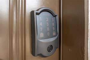 2442 W CARAVELLE CIR, KISSIMMEE, FL 34746 Sold 08/01/22