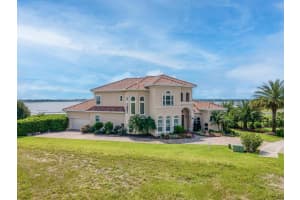 300 DUNLIN WAY, LAKE ALFRED, FL 33850 Sold 01/31/23
