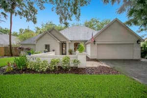 5710 BAY SIDE DR, ORLANDO, FL 32819 Sold 08/12/22