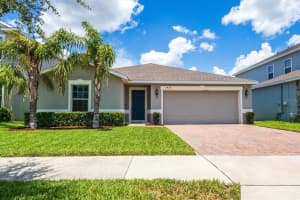 3435 GRETCHEN DR, OCOEE, FL 34761 Sold 08/04/22