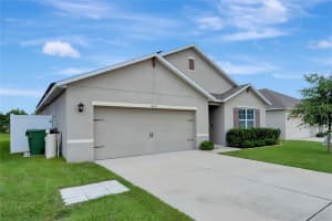 4254 ROBERTA DR, WINTER HAVEN, FL 33881 Sold 08/09/22