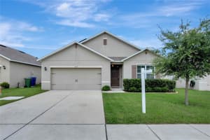 4254 ROBERTA DR, WINTER HAVEN, FL 33881 Sold 08/09/22