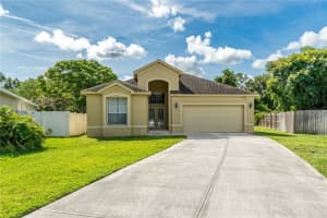 3733 LASSON CT, ORLANDO, FL 32835 Sold 09/28/22