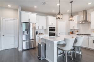 9872 AUREA MOSS LN, ORLANDO, FL 32832 Sold 09/19/22