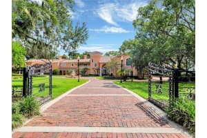 1190 N PARK AVE, WINTER PARK, FL 32789 Sold 10/13/23