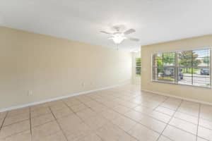 320 CARINA CIR, SANFORD, FL 32773 Sold 08/08/22