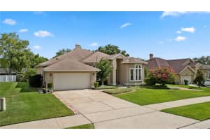 1050 CHASE DR, WINTER GARDEN, FL 34787 Sold 08/08/22