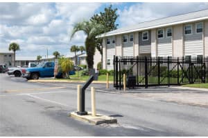 817 SKY LAKE CIR #A, ORLANDO, FL 32809 Sold 10/26/22