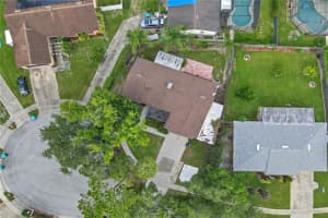 525 EASTPORT DR, LONGWOOD, FL 32750 Sold 08/22/22