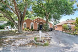 1988 FRENZEL DR, APOPKA, FL 32703 Sold 07/29/22