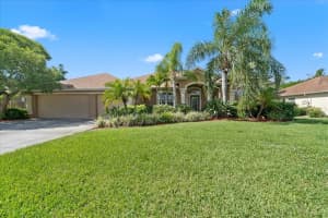 811 SPANISH CAY DR, MERRITT ISLAND, FL 32952 Sold 08/10/22
