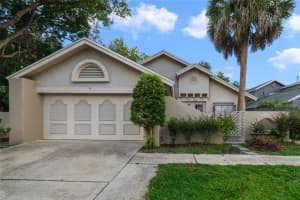 600 TORREY OAKS CT, LONGWOOD, FL 32750 Sold 08/19/22
