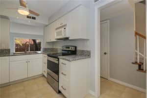 520 GEORGETOWN DR, CASSELBERRY, FL 32707 Sold 09/07/22