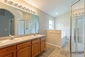 631 CHINA BERRY CIR, DAVENPORT, FL 33837 Sold 02/15/23