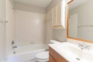 702 OLD CREEK CT, SANFORD, FL 32773 Sold 09/20/22