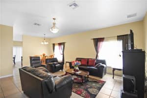 7733 NEWLAN DR, ORLANDO, FL 32818 Sold 08/09/22