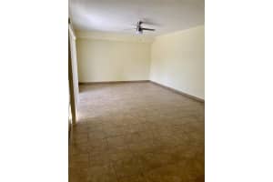 5267 BROOK CT #252, ORLANDO, FL 32811 Sold 08/19/22