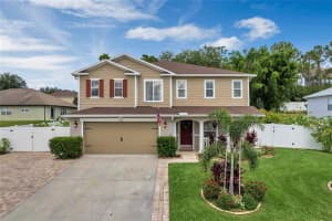 755 LAKEVIEW POINTE DR, CLERMONT, FL 34711 Sold 05/26/23