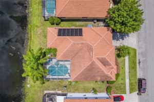 2961 SIESTA VIEW DR, KISSIMMEE, FL 34744 Sold 08/02/22