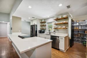 1030 FOREST CIR, WINTER SPRINGS, FL 32708 Sold 08/05/22