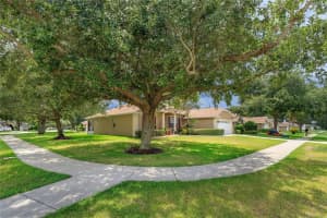 884 PRINCETON DR, CLERMONT, FL 34711 Sold 09/23/22