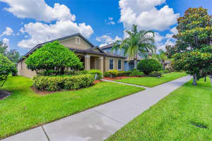 13226 LONGACRE DR, WINDERMERE, FL 34786 Sold 07/28/22