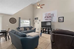2107 HEATHWOOD CIR, ORLANDO, FL 32828 Sold 07/26/22
