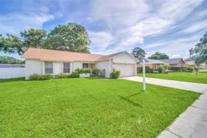 6422 POWERS POINTE CIR, ORLANDO, FL 32818 Sold 08/12/22