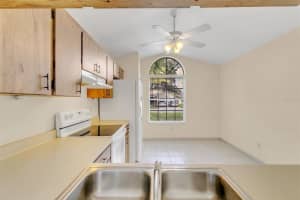 1768 MEADOWGOLD LN, WINTER PARK, FL 32792 Sold 09/01/22