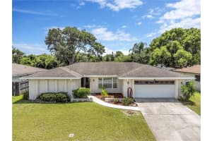 513 HICKORYWOOD AVE, ALTAMONTE SPRINGS, FL 32714 Sold 08/16/22