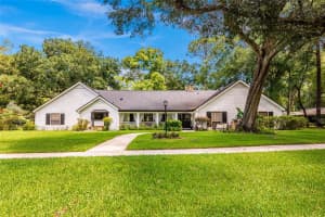 408 BURNT TREE LN, APOPKA, FL 32712 Sold 09/12/22