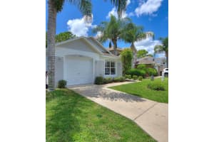 2924 KOKOMO LOOP, HAINES CITY, FL 33844 Sold 08/05/22