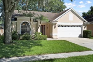 421 FLATWOOD DR, WINTER SPRINGS, FL 32708 Sold 08/29/22